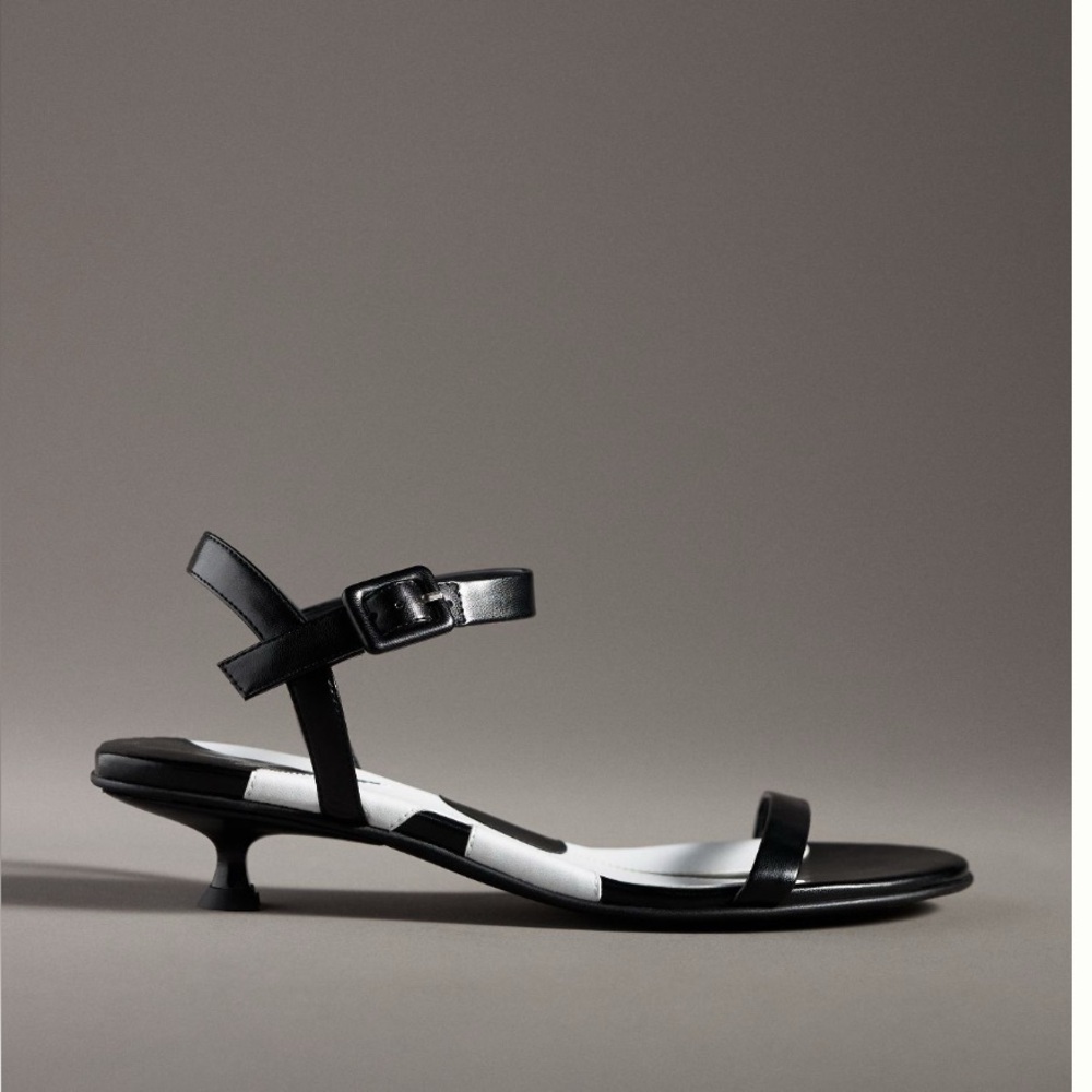 Anthropology Jeffrey Campbell Flora Heels Black and white